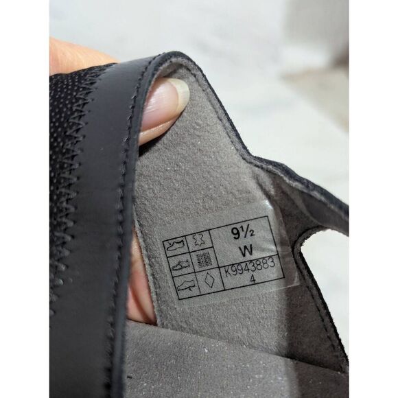 SAS Women's Gray & Black Adjustable Leather Strap Comfort Flat Sandal Size 9 - Picture 4 of 8